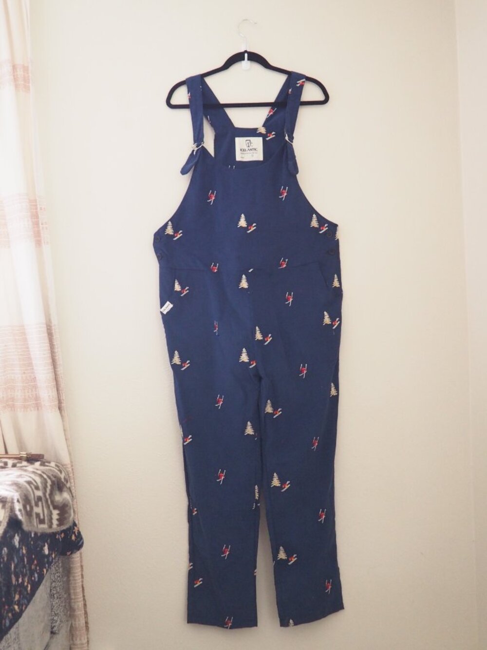 Icelantic Navy Blue Embroidered Skier Corduroy Overalls sz XL - Picture 5 of 11